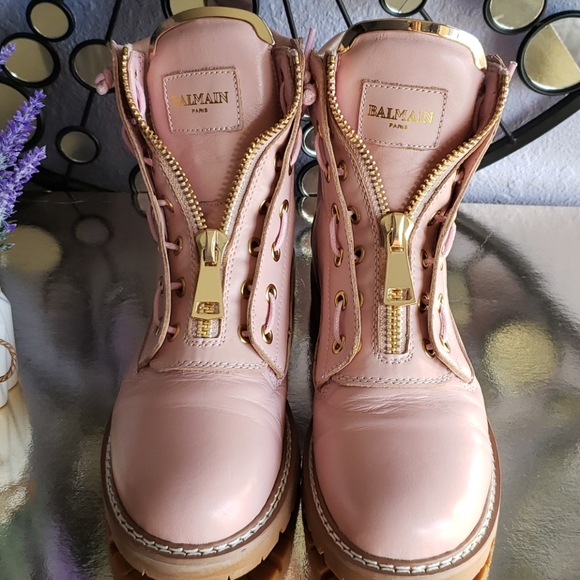 Shoes - ⤵️Booties⤵️😍